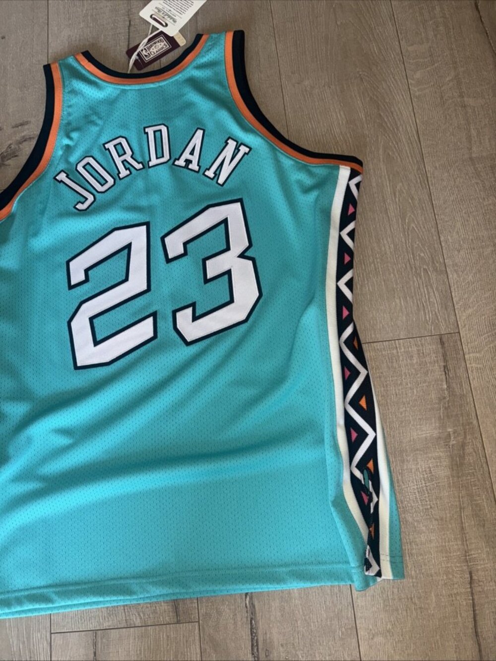 Michael Jordan 1996 Hardwood Classics Mitchell & Ness Jersey Teal Size XL NWT - Picture 6 of 7